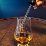 La raison pour laquelle mettre de l’eau dans son whisky, c’est bien !